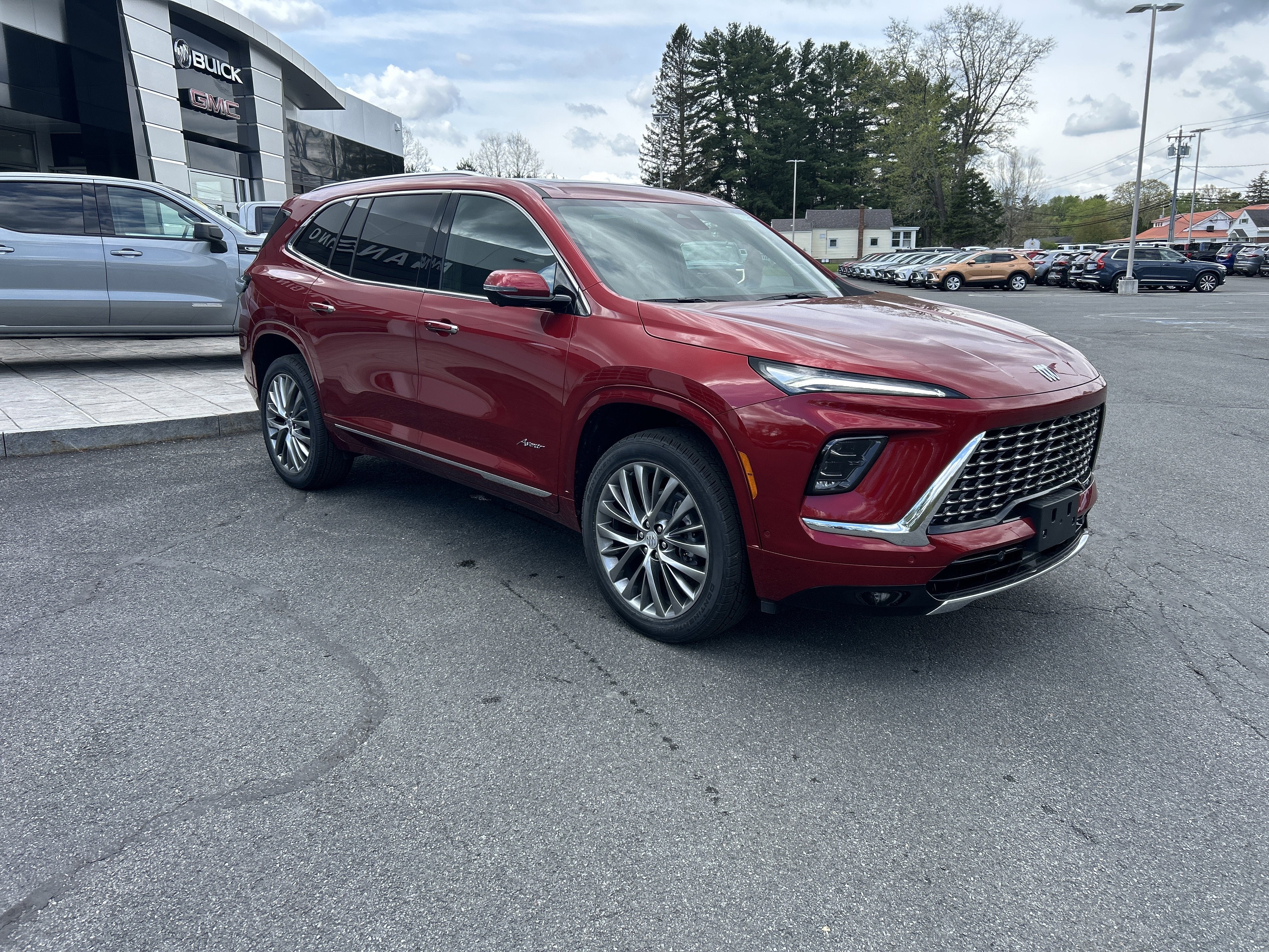 2026 Buick Enclave Avenir