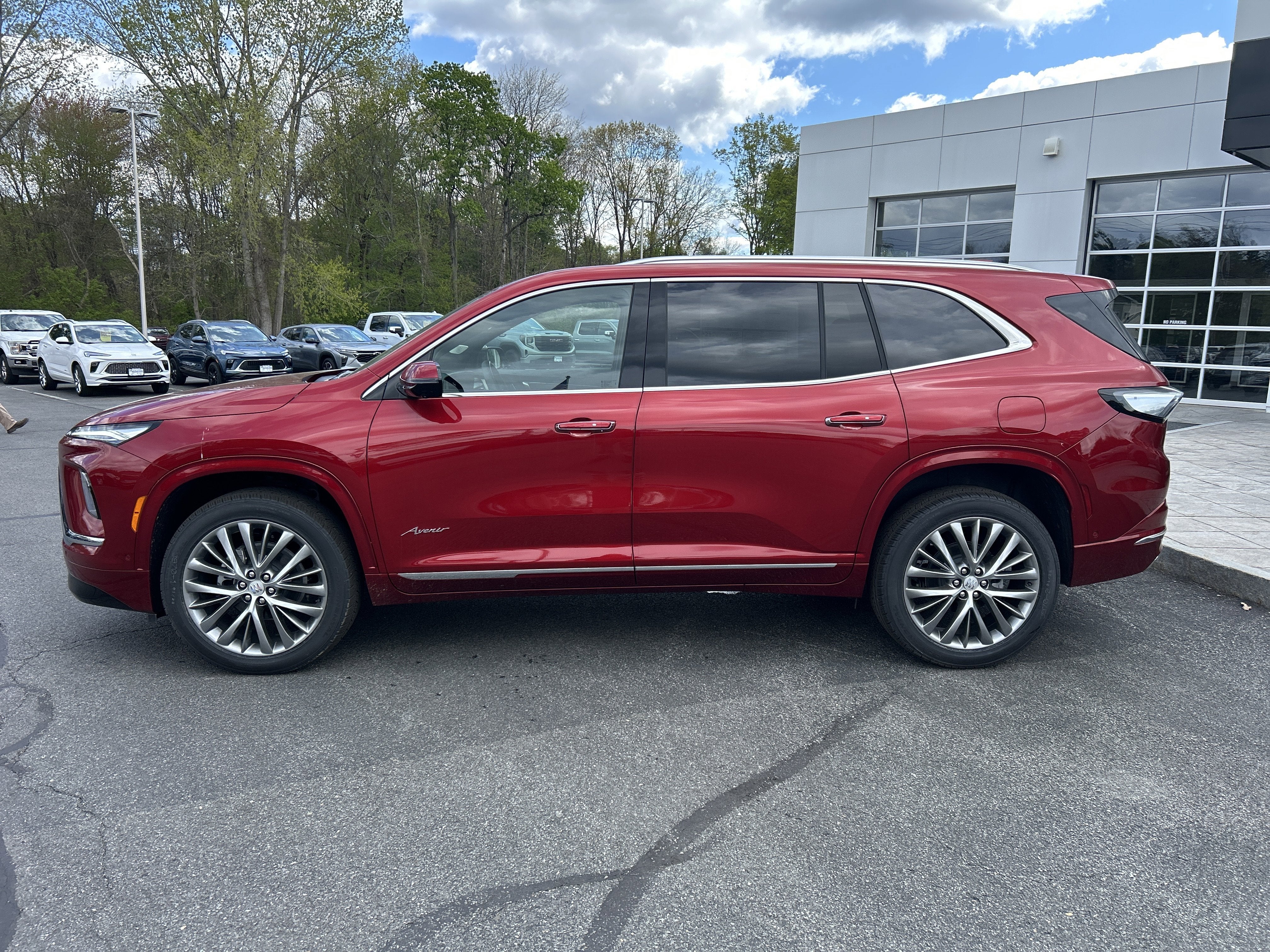 2026 Buick Enclave Avenir