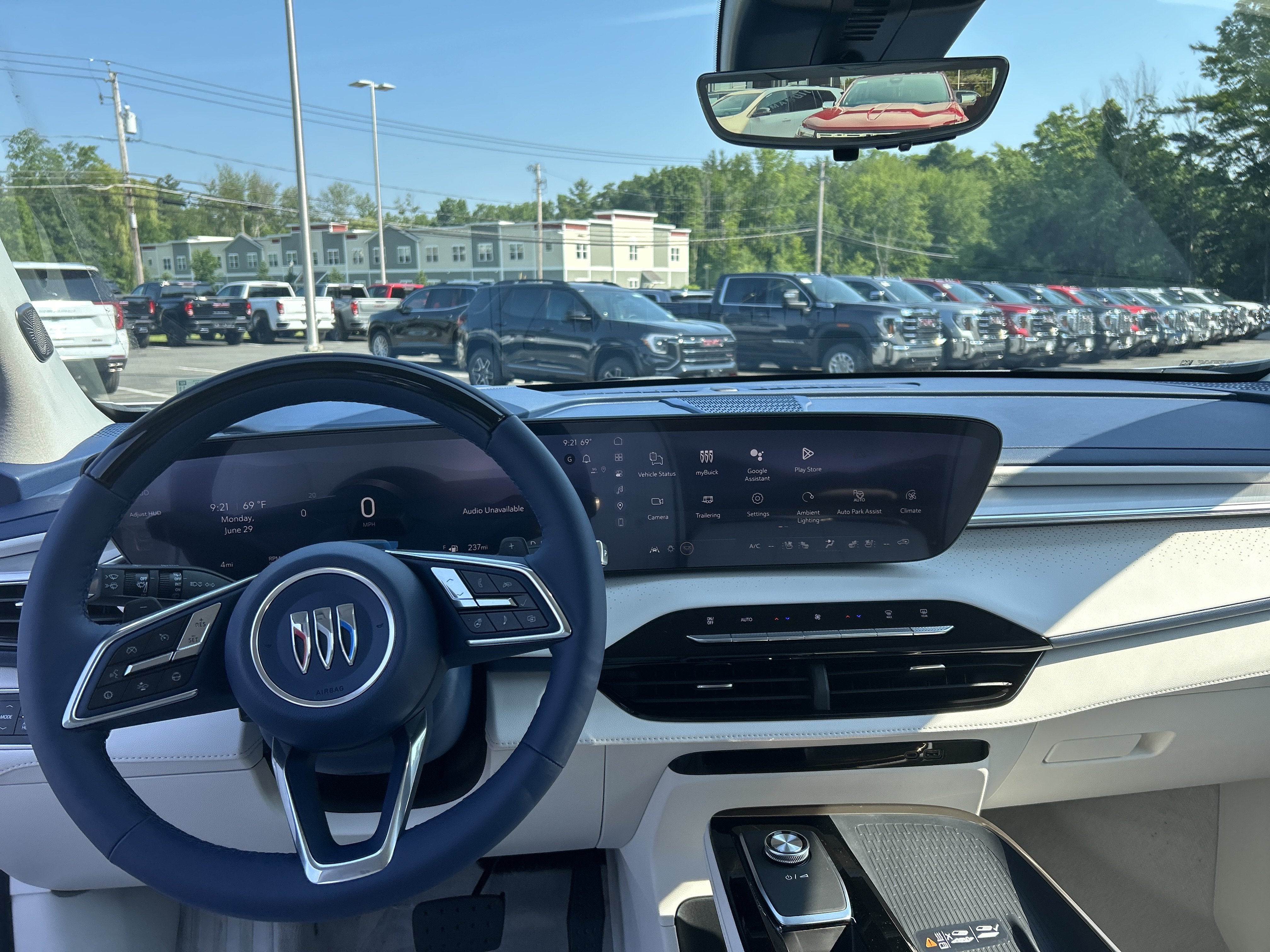 2026 Buick Enclave Avenir