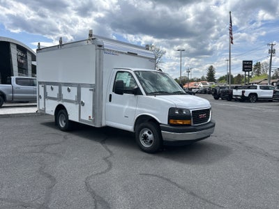 2026 GMC Savana Cutaway 3500 1WT