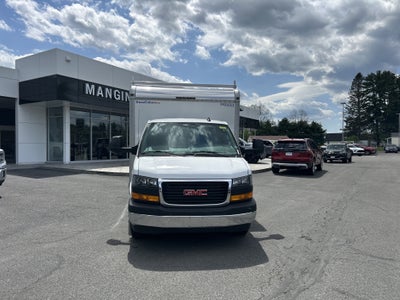 2026 GMC Savana Cutaway 3500 1WT