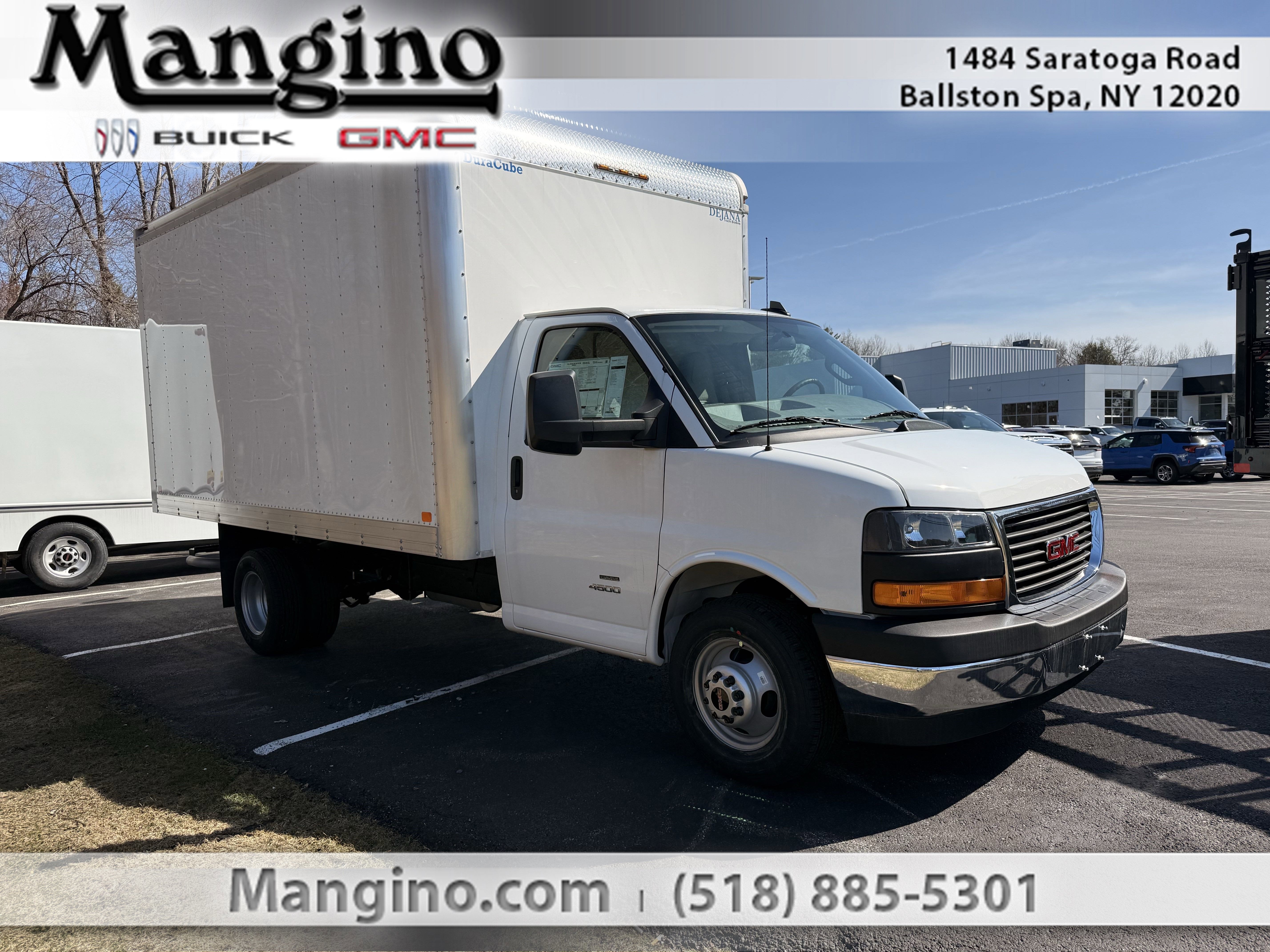 2025 GMC Savana Cutaway 4500 2WT