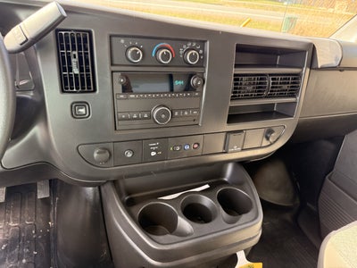 2025 GMC Savana Cutaway 4500 2WT