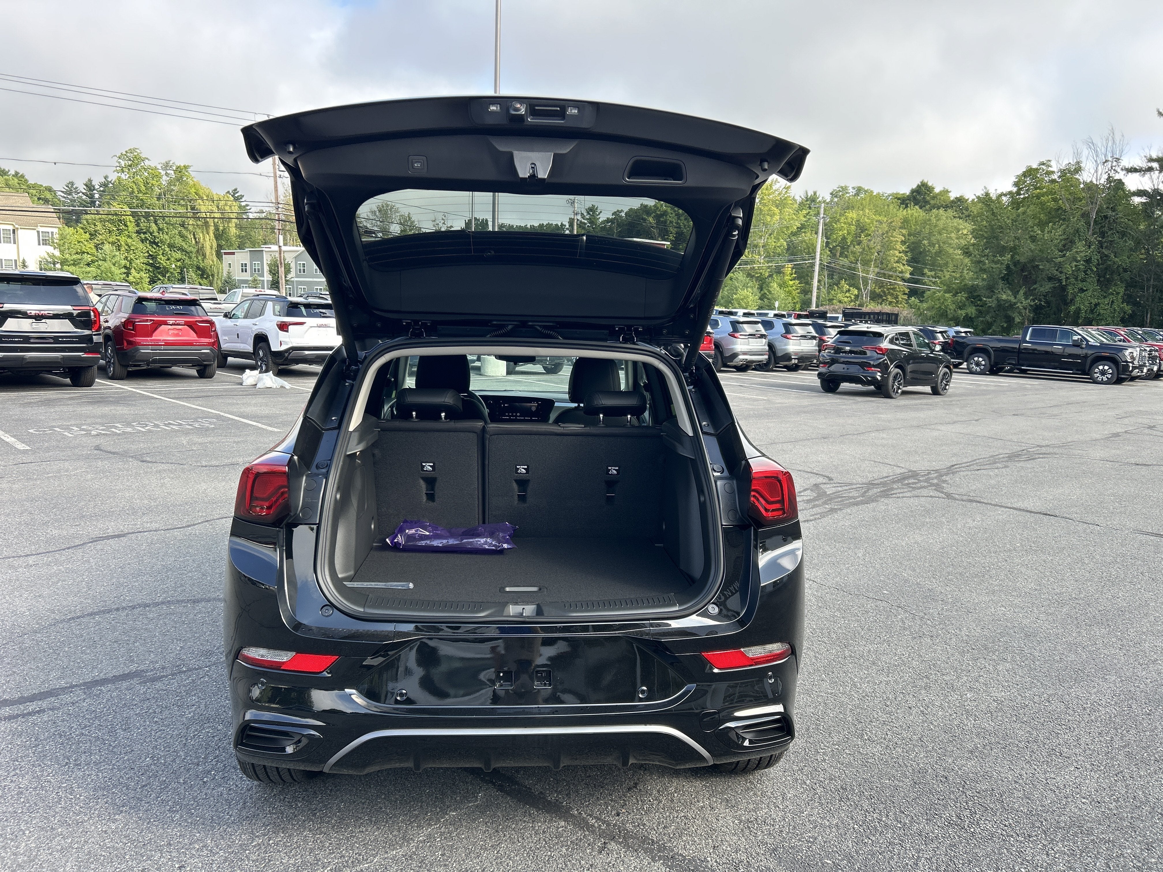 2026 Buick Encore GX Sport Touring - Photo 10