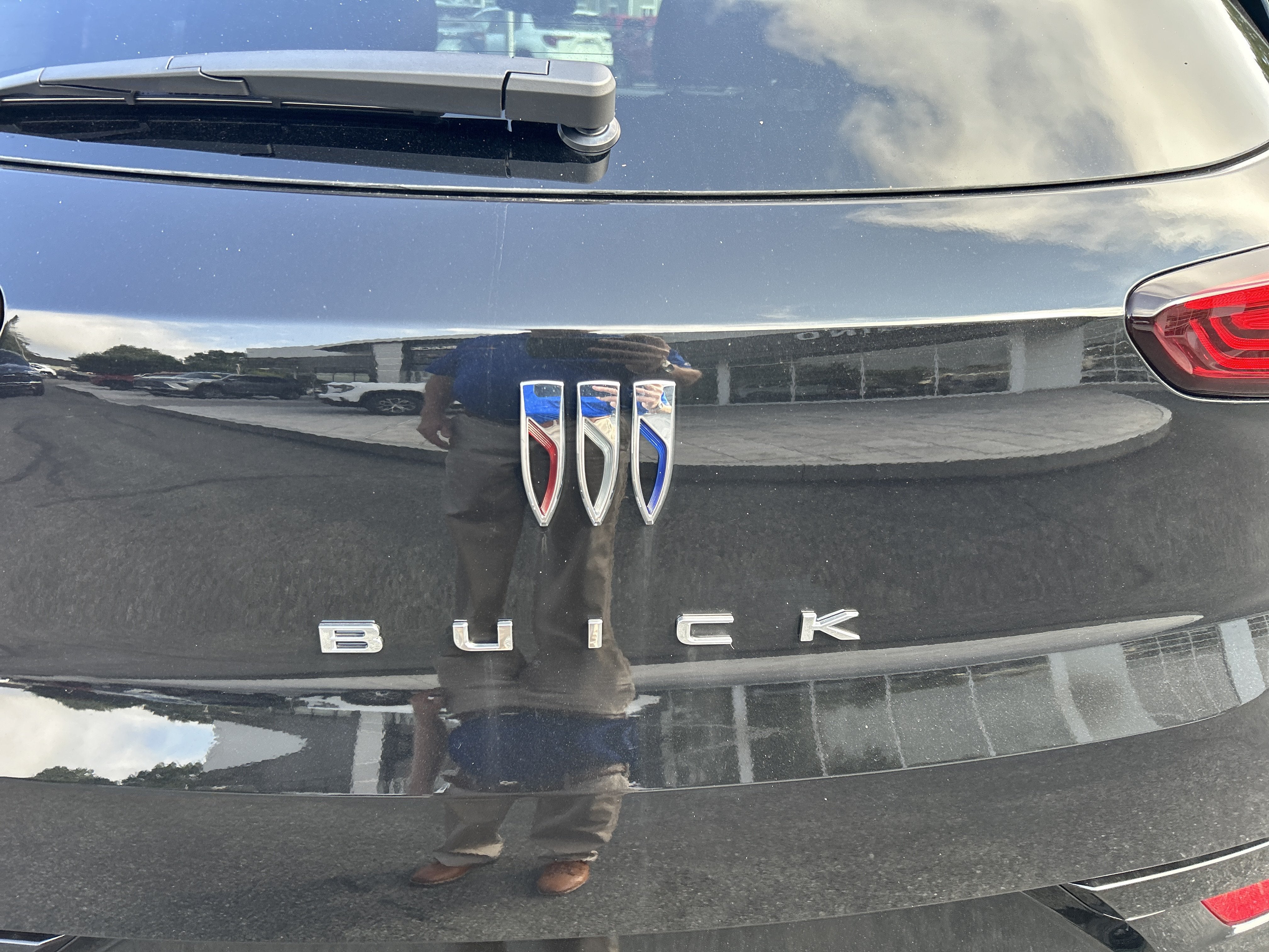 2026 Buick Encore GX Sport Touring - Photo 8