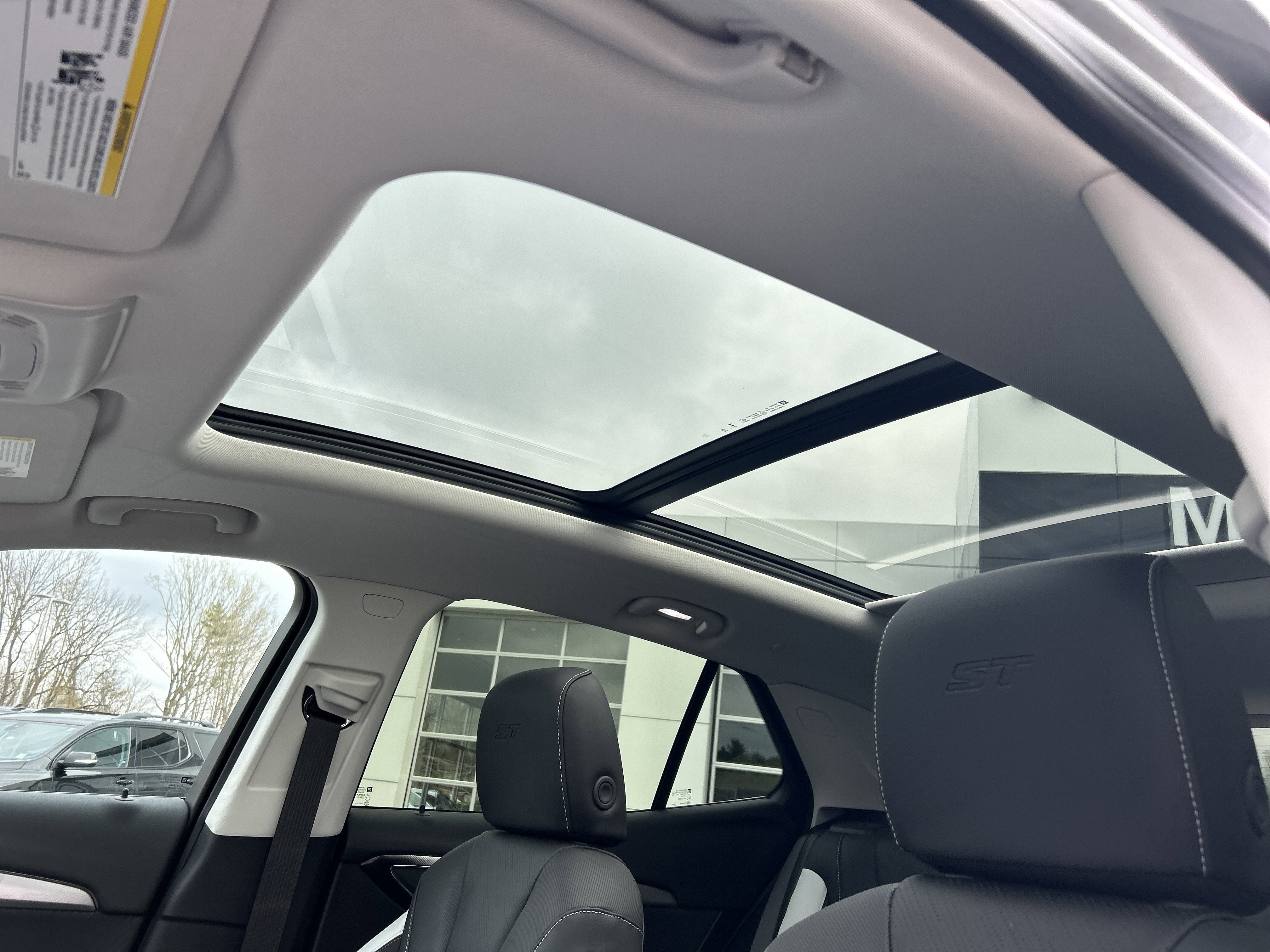 2026 Buick Envision Sport Touring - Photo 17