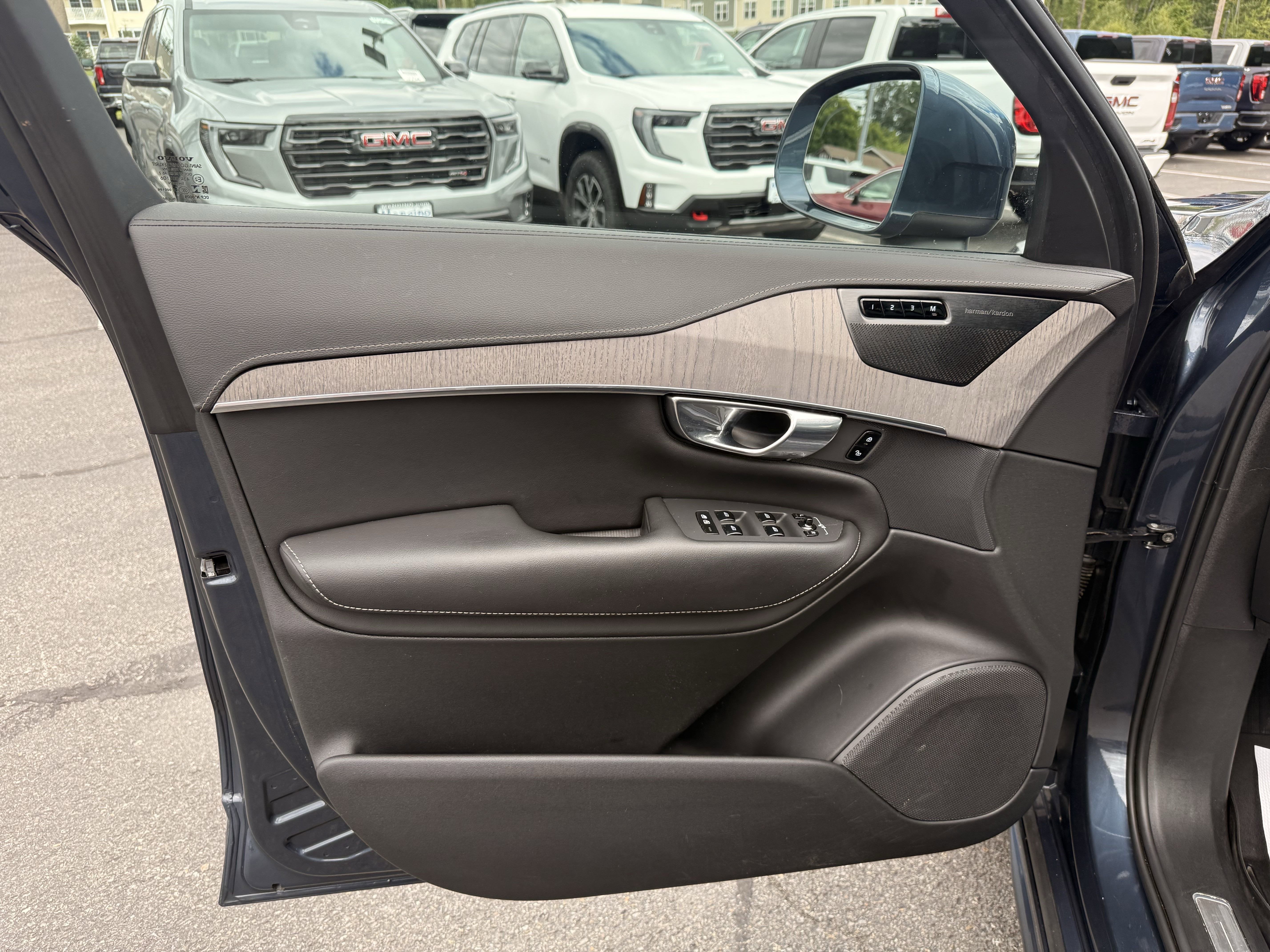 2022 Volvo XC90 Recharge Plug-In Hyb Inscription